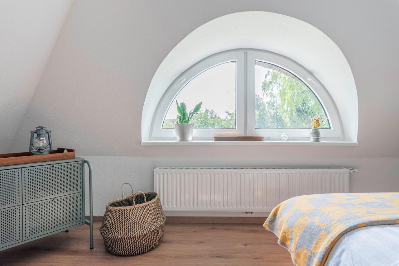 Reetdachhaus Schorsch Villa Börgerende-Rethwisch Buitenkant foto